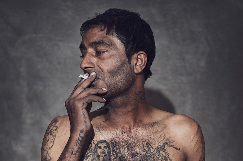 Membro dei Bani Murra che fuma