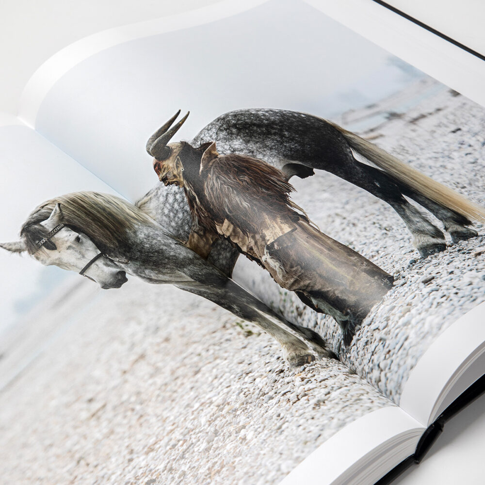 Libro "Krampus - I diavoli delle foreste" di Roberto Masiero